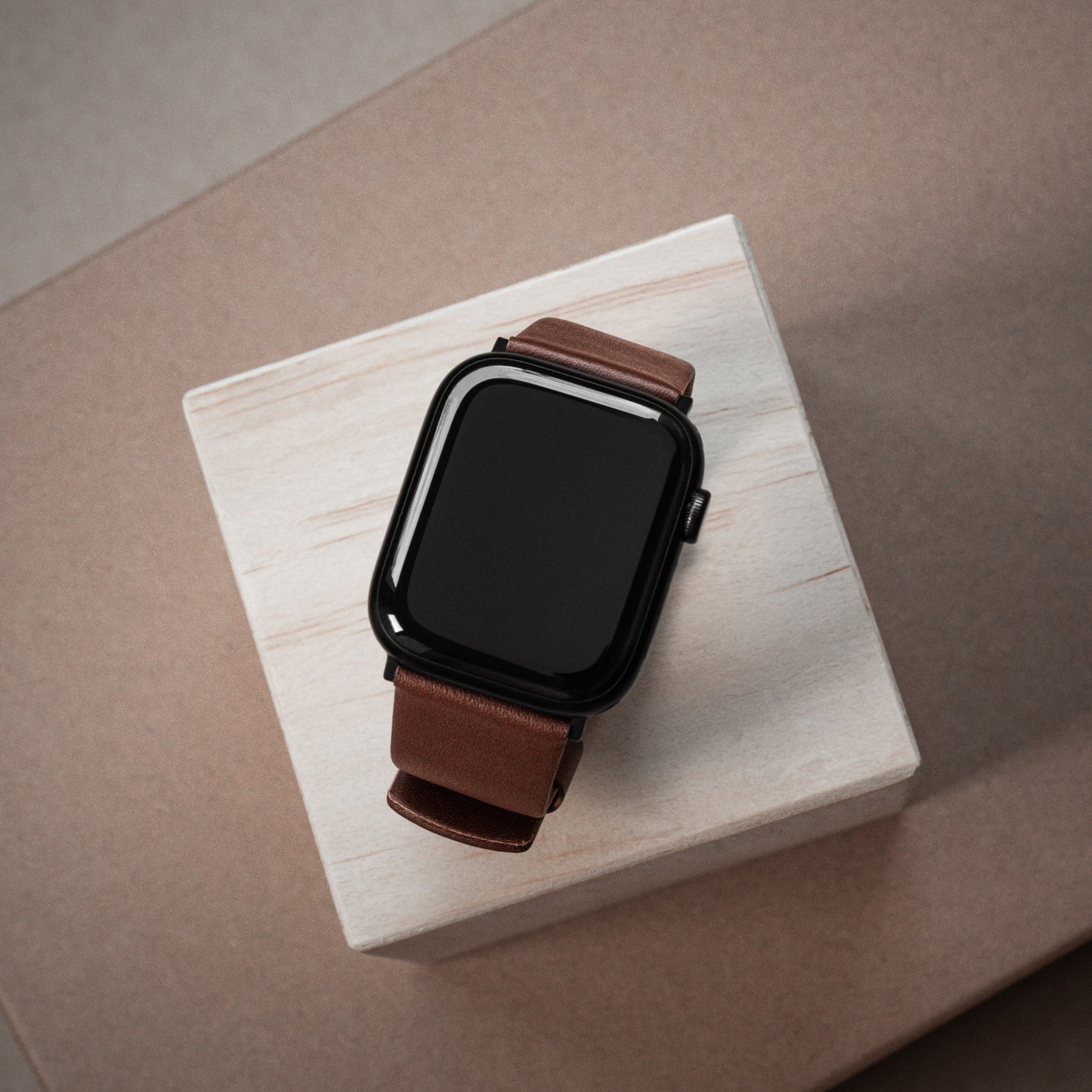 Refurbished Leather Edition - Apple Watch Band